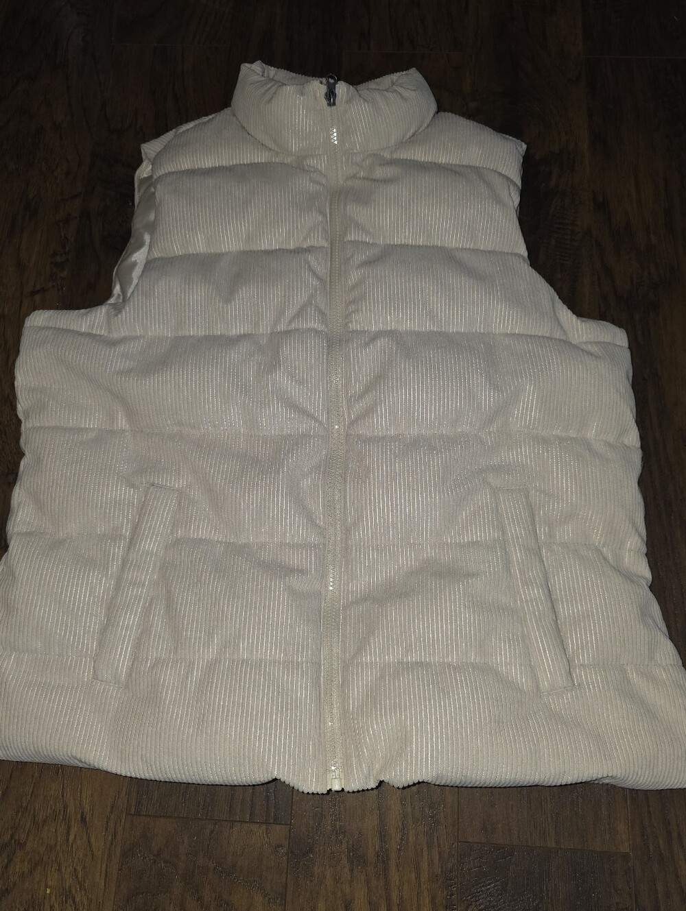 Time and Tru Ivory Quilted Puffer Vest